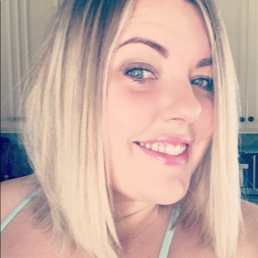 Meet your Posher, Tina